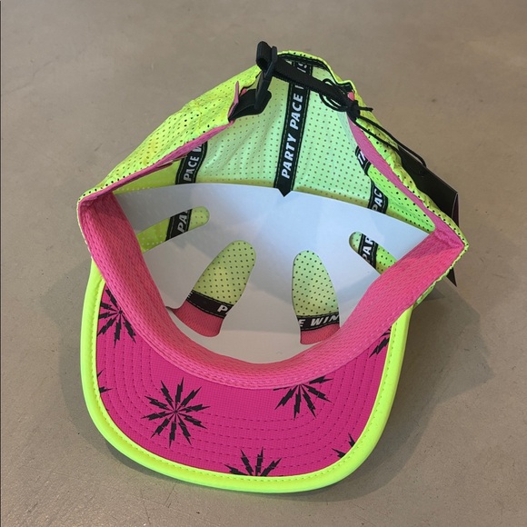 NWT RNNR Party Pace Running Hat - Picture 4 of 10